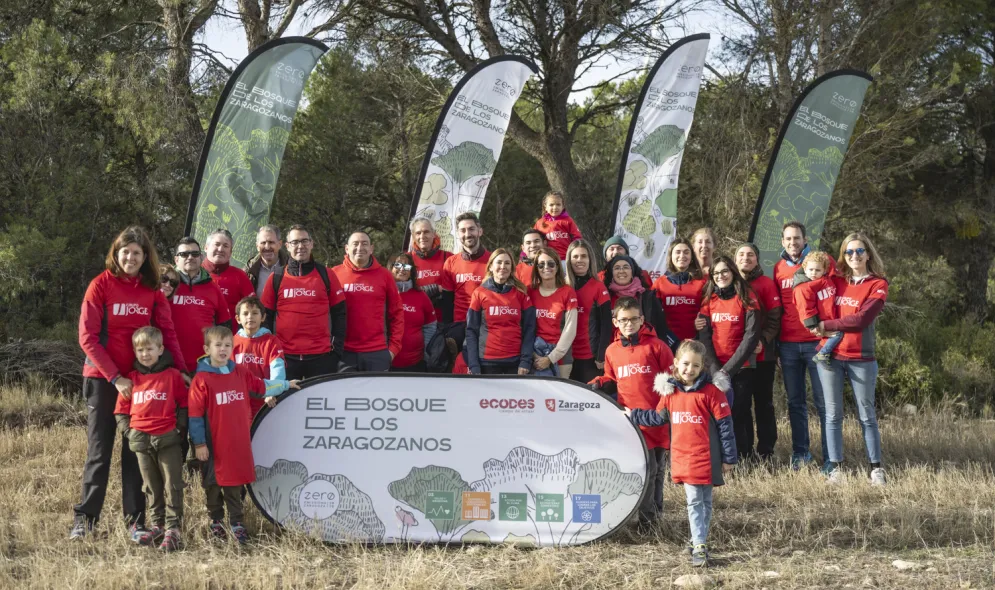 Nos sumamos a la plantación de árboles en el Bosque de los Zaragozanos